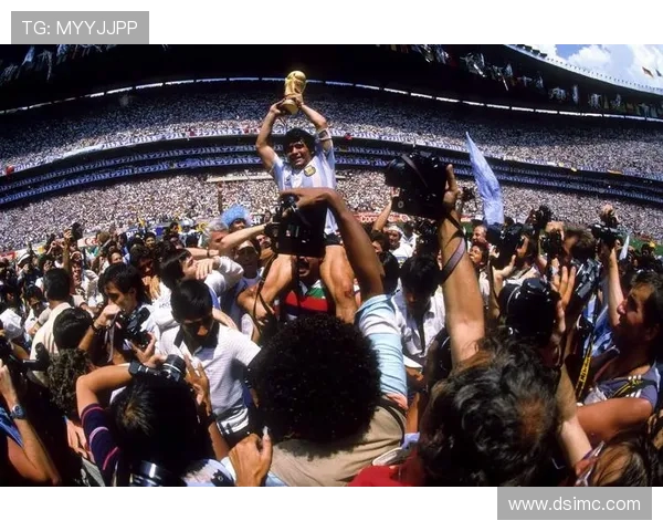 迭戈·马拉多纳：从足球天才到传奇人物的辉煌人生与永恒影响