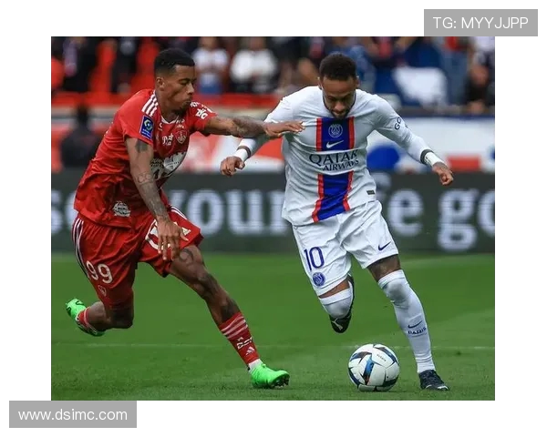 巴黎圣日耳曼迎战强敌,球队能否在新赛季继续书写辉煌传奇 巴黎圣日耳曼迎战强敌,球队能否在新赛季继续书写辉煌传奇