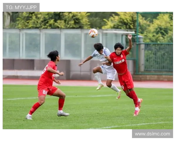 浙江队鏖战长春亚泰激烈对攻上演秋日绿茵胜负之争