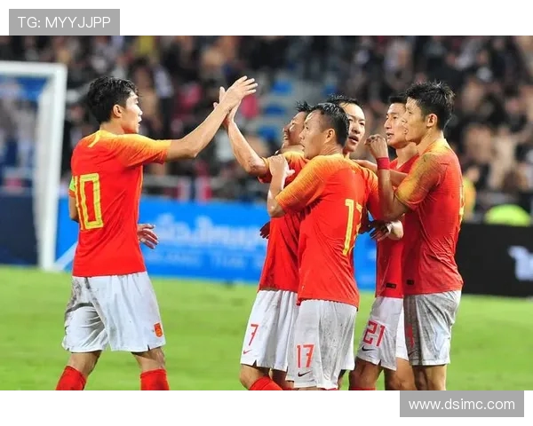 国足热身赛再现亮点新星崭露头角球队状态回升备战世预赛信心倍增