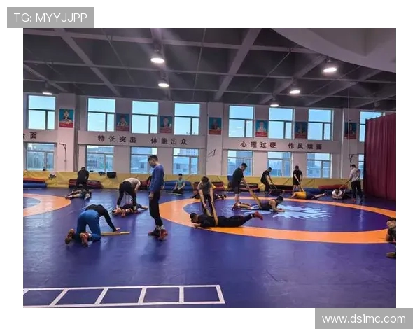 提升体能与竞技水平的综合运动训练方法与策略探讨