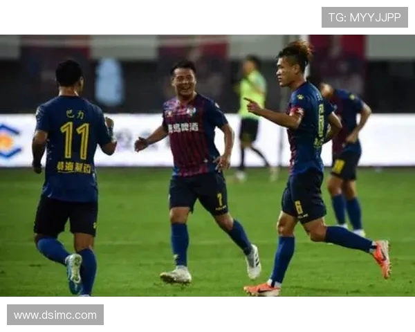 武汉飞盘队在滑板精英赛中以70分稳居积分榜首位